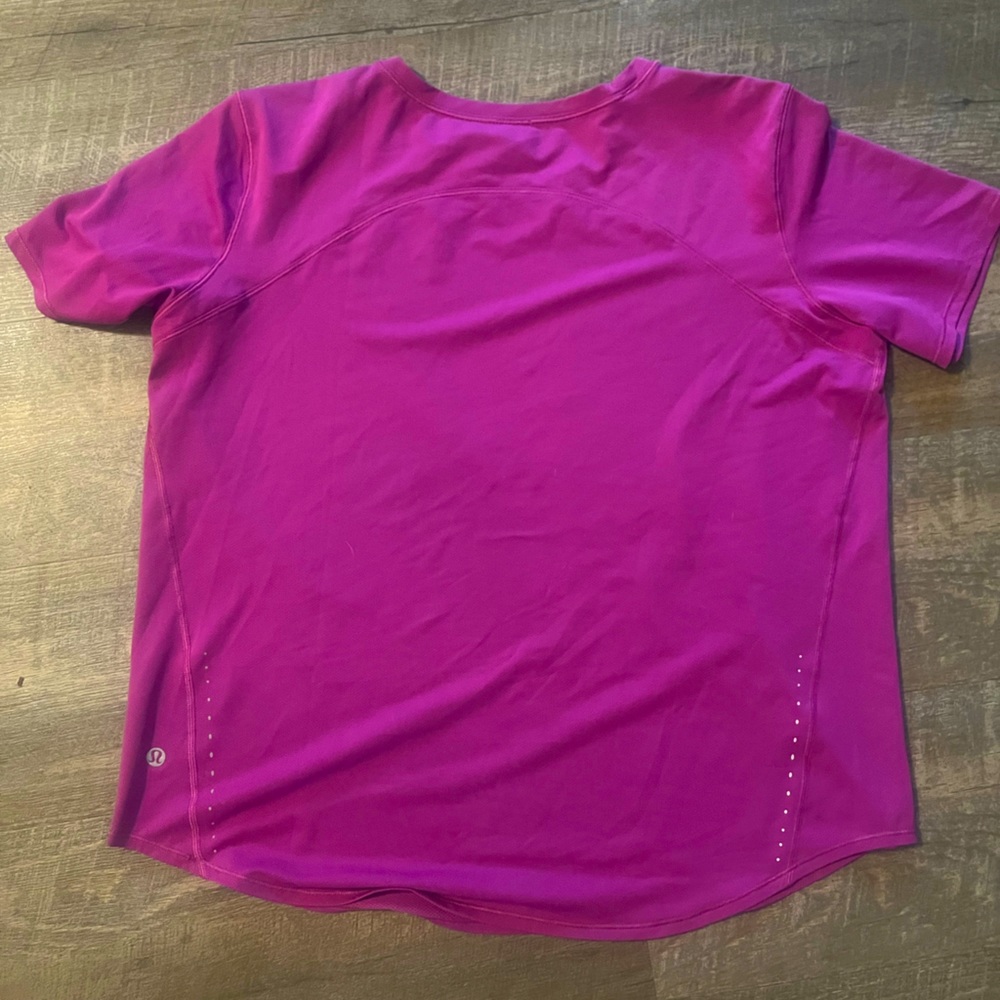 Lululemon Athletic Shirt Size 10